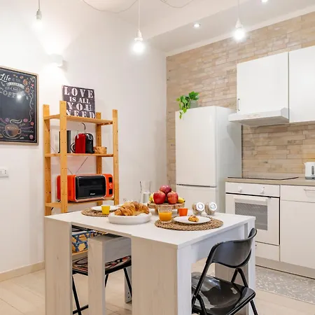 Cozy In The Heart Of Appartement Cagliari